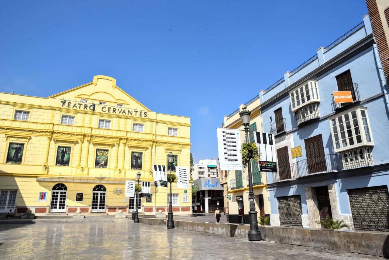 Homely Malaga Loft Gaona Centro Luaran gambar