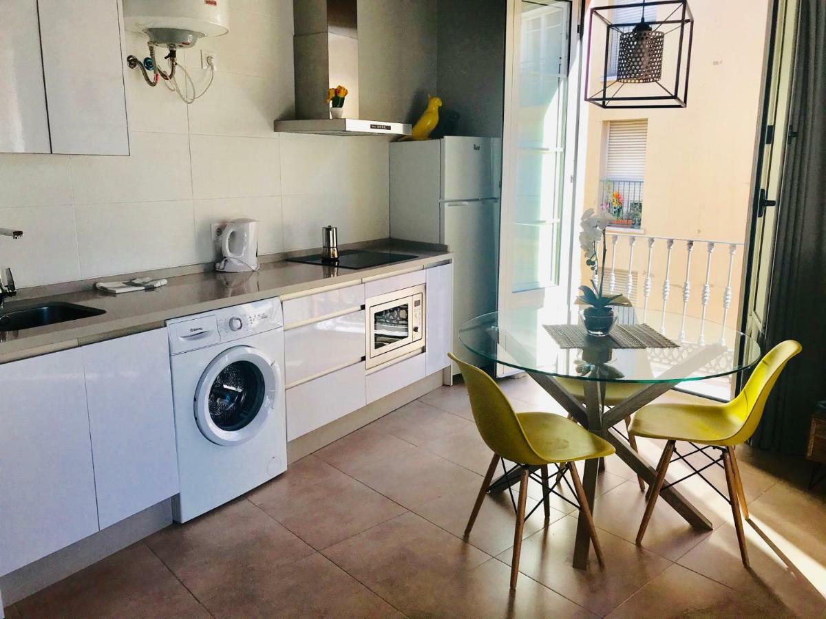Homely Malaga Loft Gaona Centro Luaran gambar