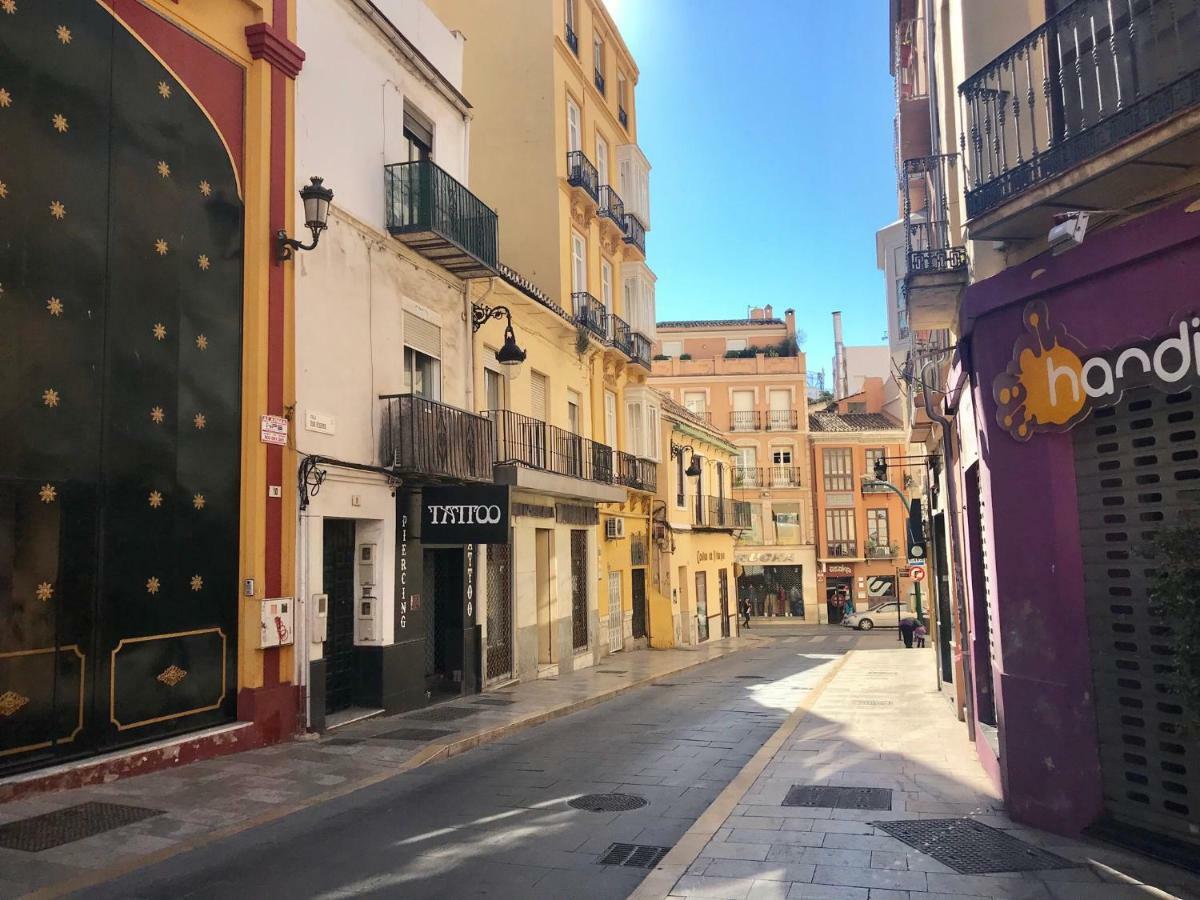 Homely Malaga Loft Gaona Centro Luaran gambar